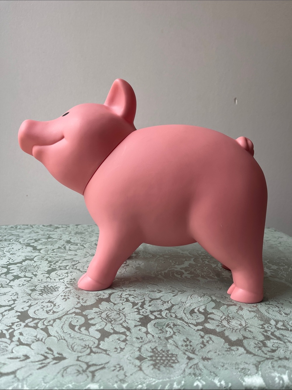 Vintage Schylling Vinyl Rubber Pink Piggy Bank – Rotating Head Coin Bank